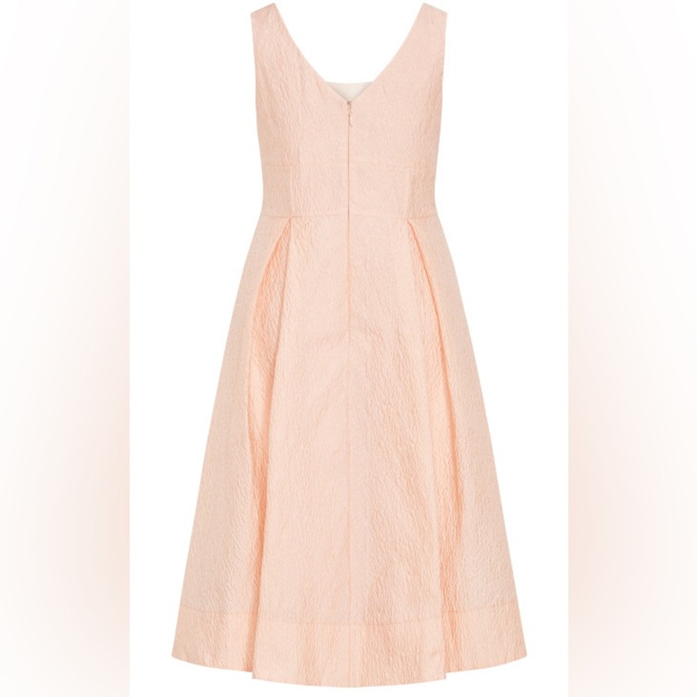 City chic Estella dress light peachy pink. Size 20W. New inpackage - Picture 4 of 8